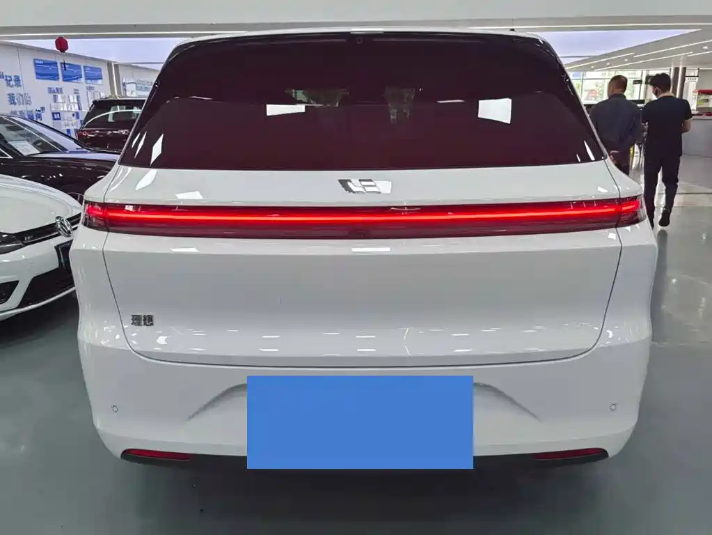Li Auto Li L6 — миниатюра 3