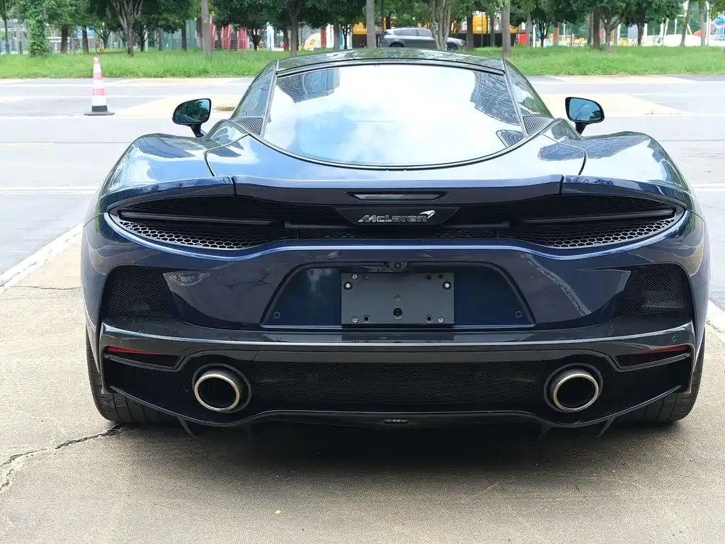 McLaren GT — миниатюра 14