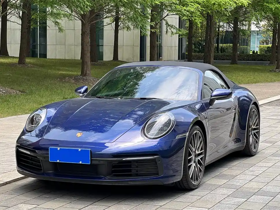 Porsche 911 2021