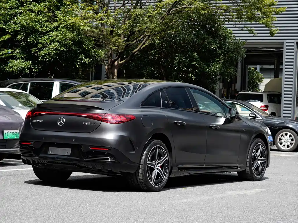 Mercedes-Benz EQE AMG — миниатюра 4