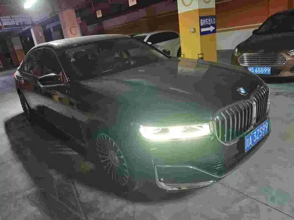 BMW 7 Series — миниатюра 3