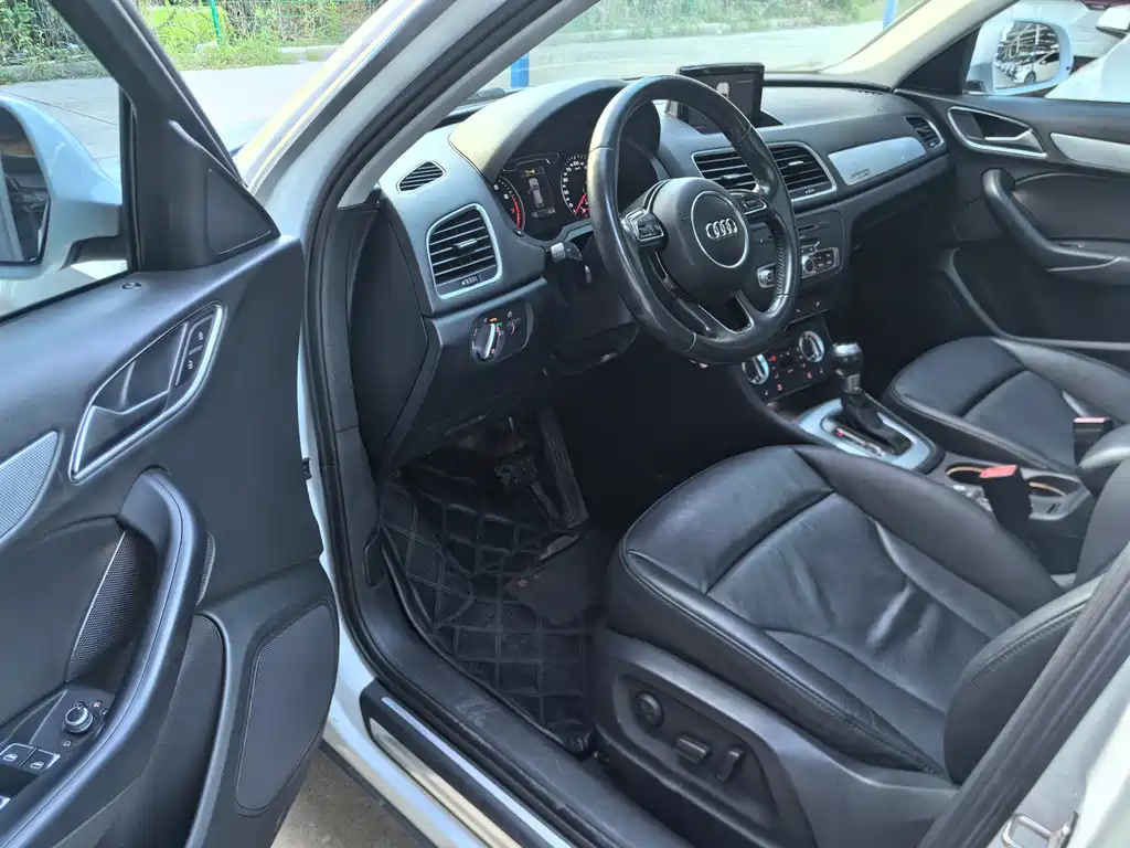 Audi Q3 — миниатюра 7