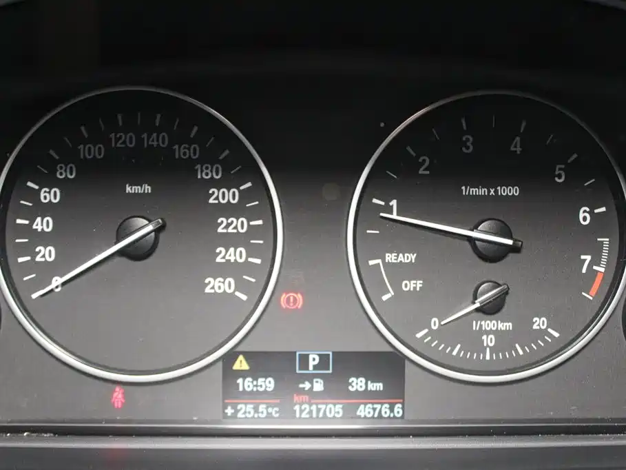 BMW 3 Series — миниатюра 11