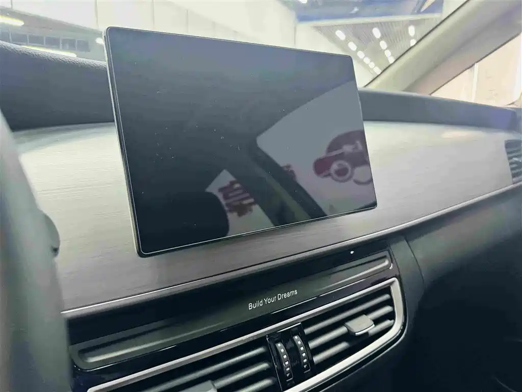 BYD MAX — миниатюра 14
