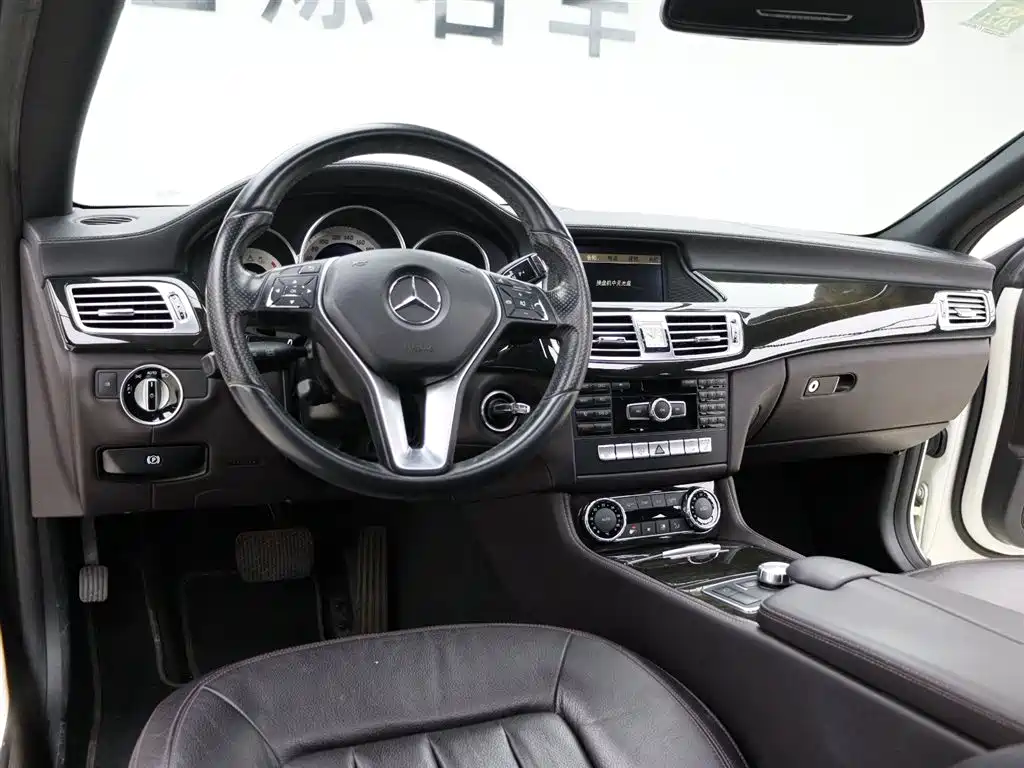 Mercedes-Benz CLS 2012 CLS 300 CGI