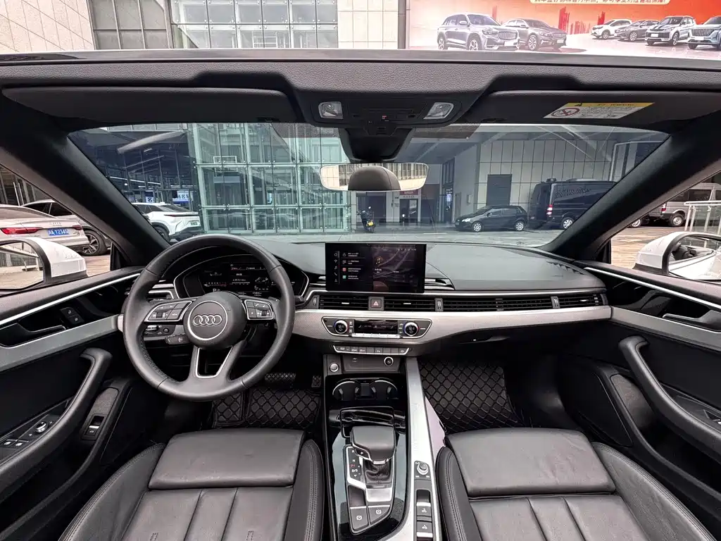 Audi A5 2023 Cabriolet 40 TFSI Fashion