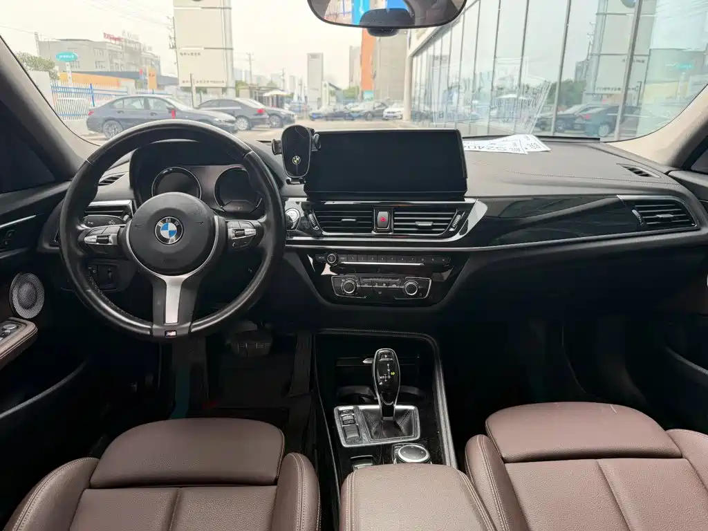BMW 1 Series — миниатюра 8