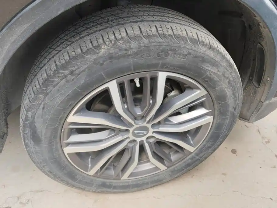 Geely Boyue — миниатюра 6