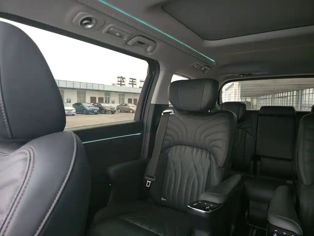GAC Motor Trumpchi M8 — миниатюра 16