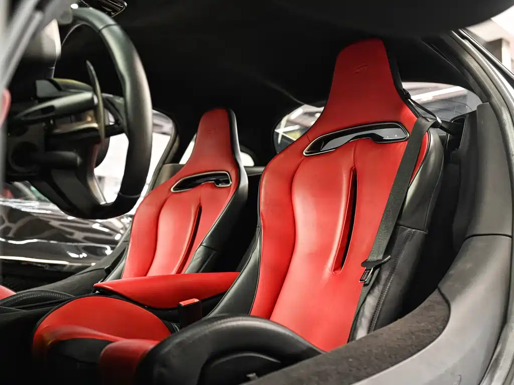 McLaren Artura — миниатюра 5