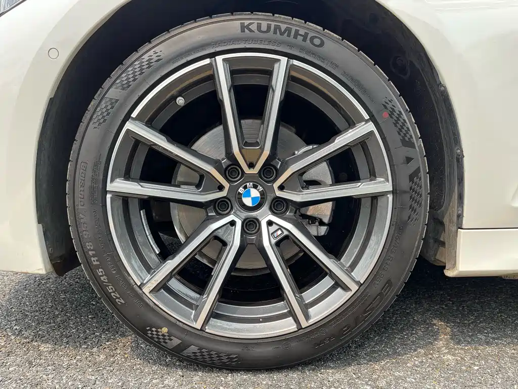BMW 3 Series 3 2025 325Li M Sport