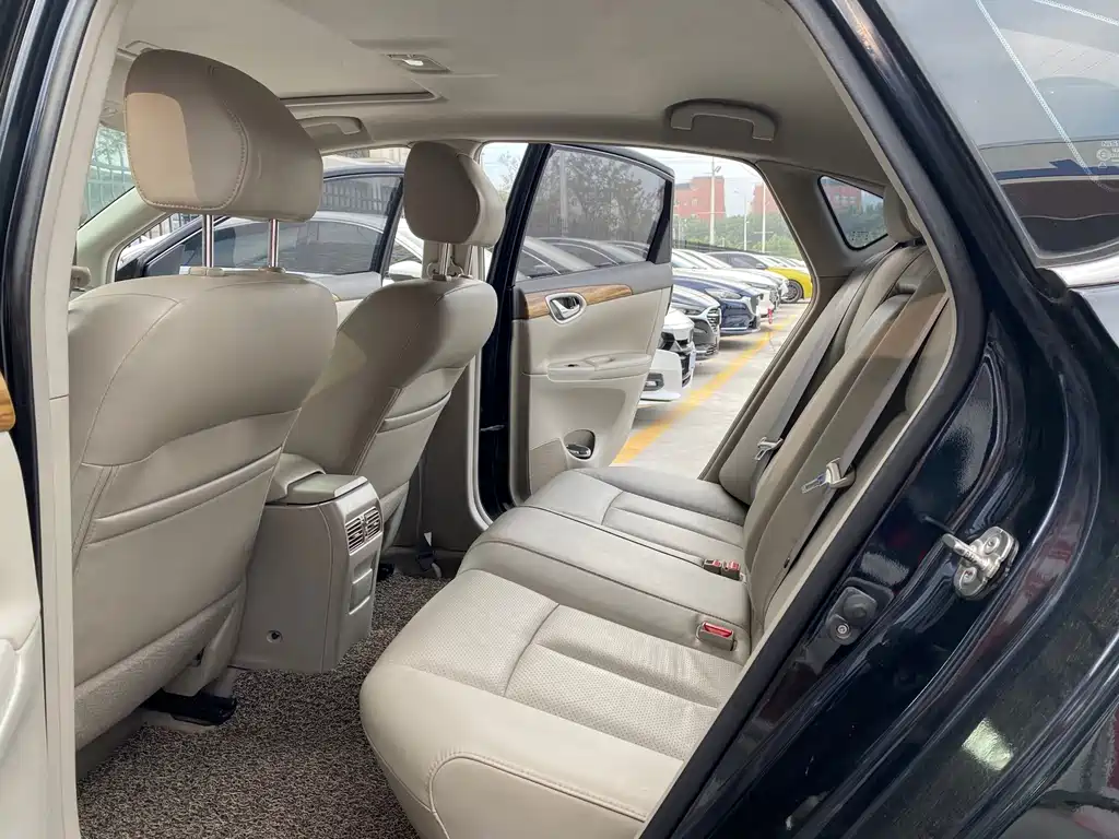 Nissan Sylphy — миниатюра 11