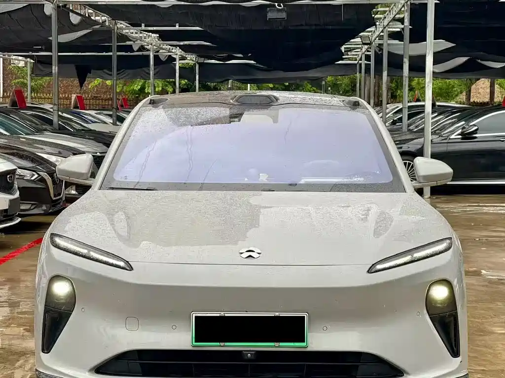 NIO ET5 — миниатюра 2
