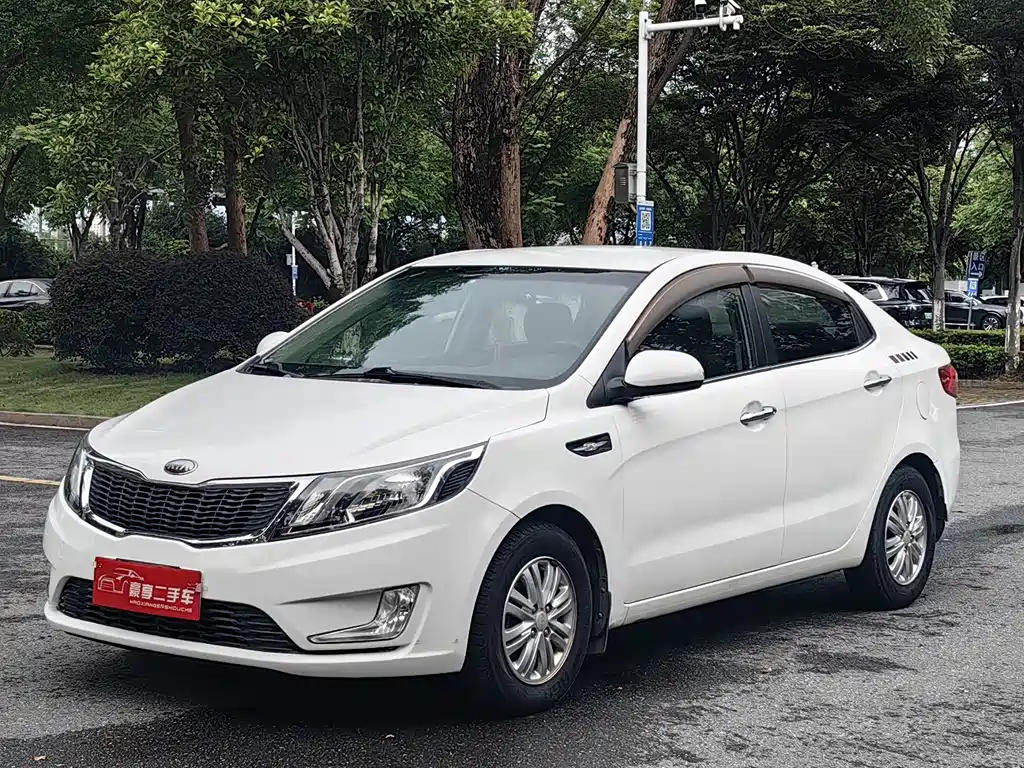 Kia K2 2012 1.4L MT GLS