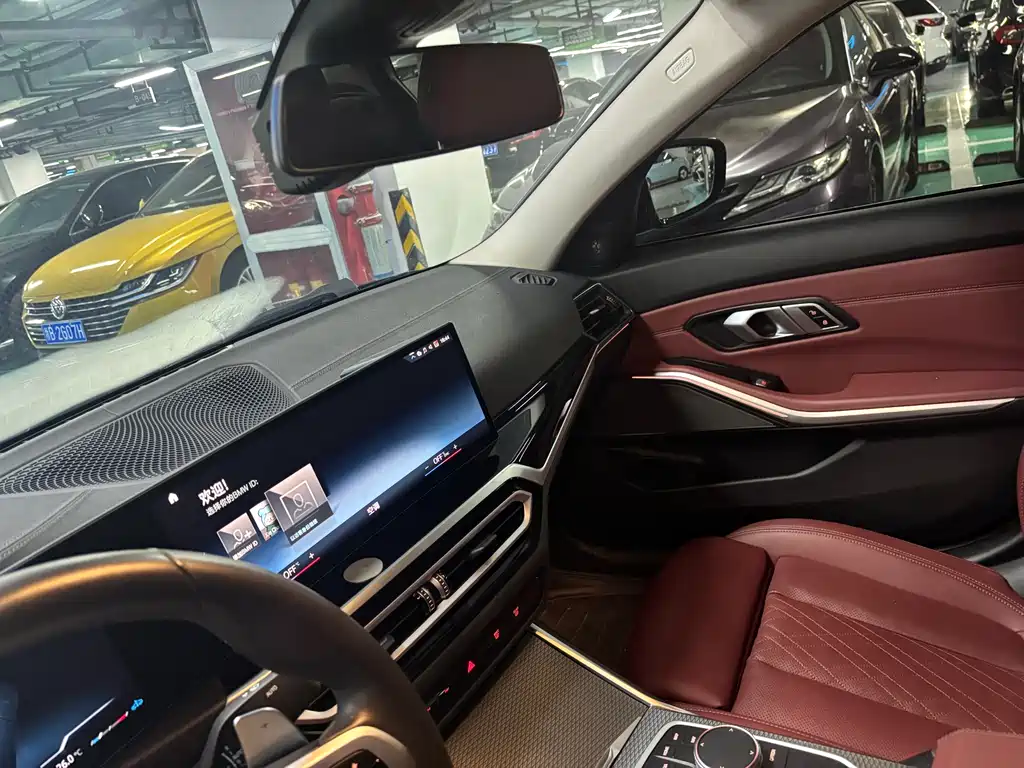 BMW 3 Series 3 2023 325Li M Sport