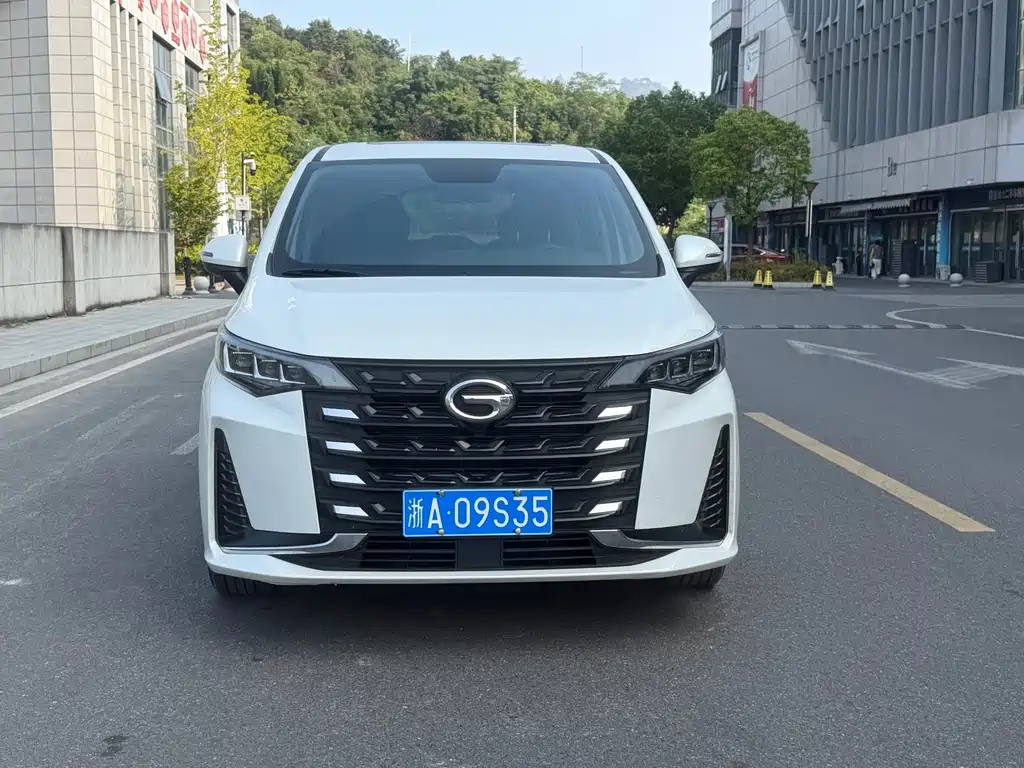 GAC Motor Trumpchi M6 — миниатюра 2