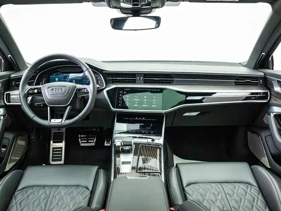 Audi A6L 2025 45 TFSI quattro