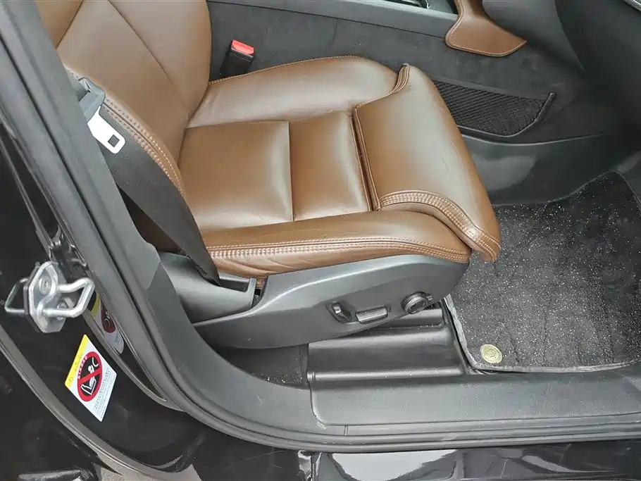 Volvo XC90 2020 T6 Luxury 7 мест