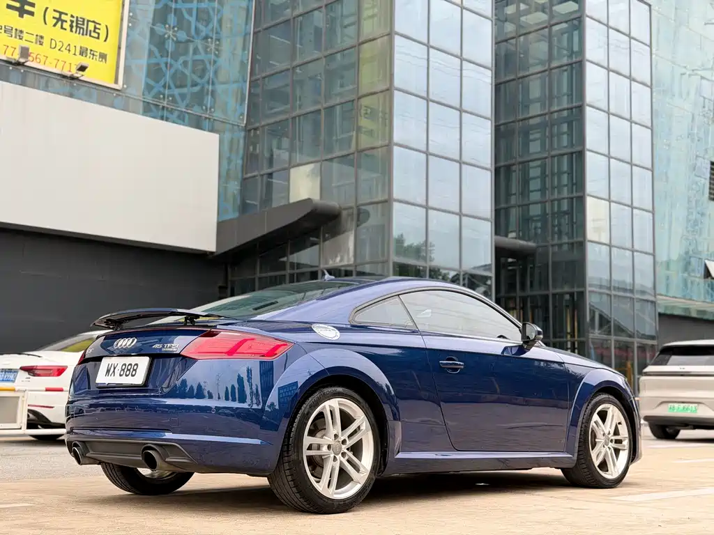 Audi TT — миниатюра 6