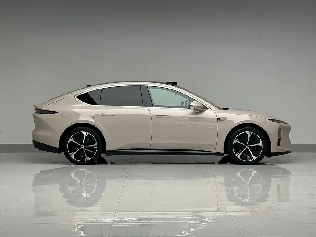 NIO ET5 — миниатюра 4