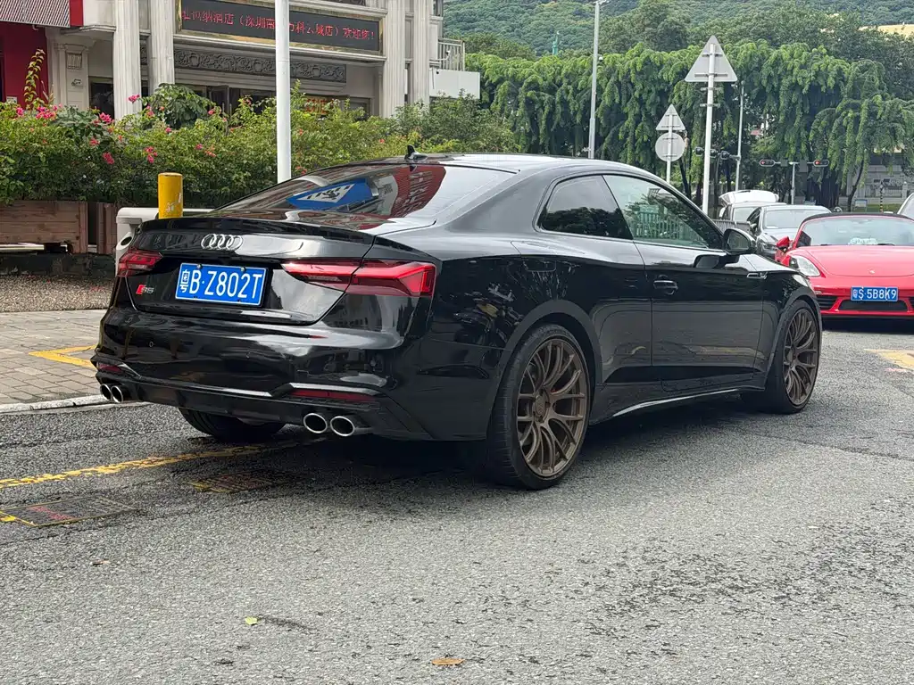 Audi S5 — миниатюра 5