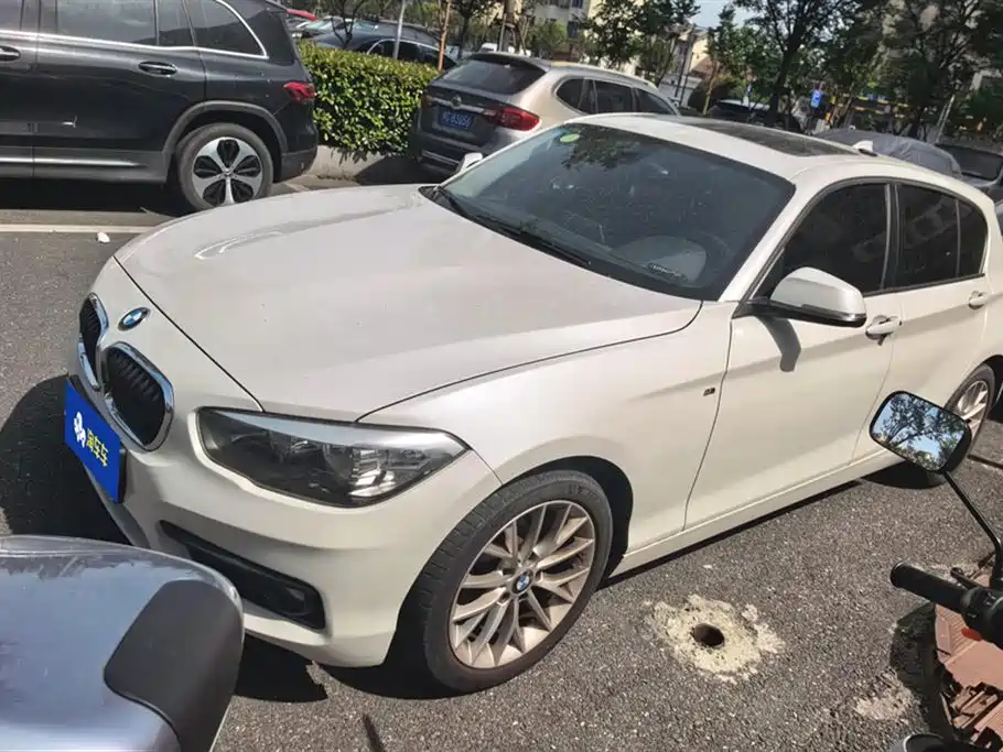 BMW 1 Series (Import) 2017