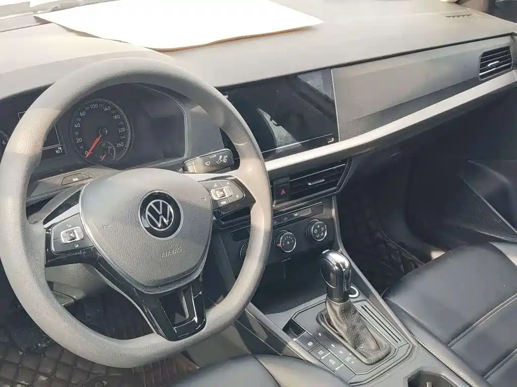 Volkswagen Lavida — миниатюра 6