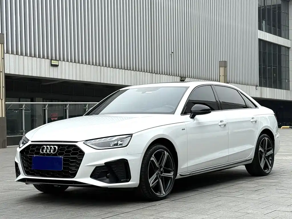 Audi A4L 2025 200 0k Units Delight Edition 40 TFSI Luxury Dynamic Type