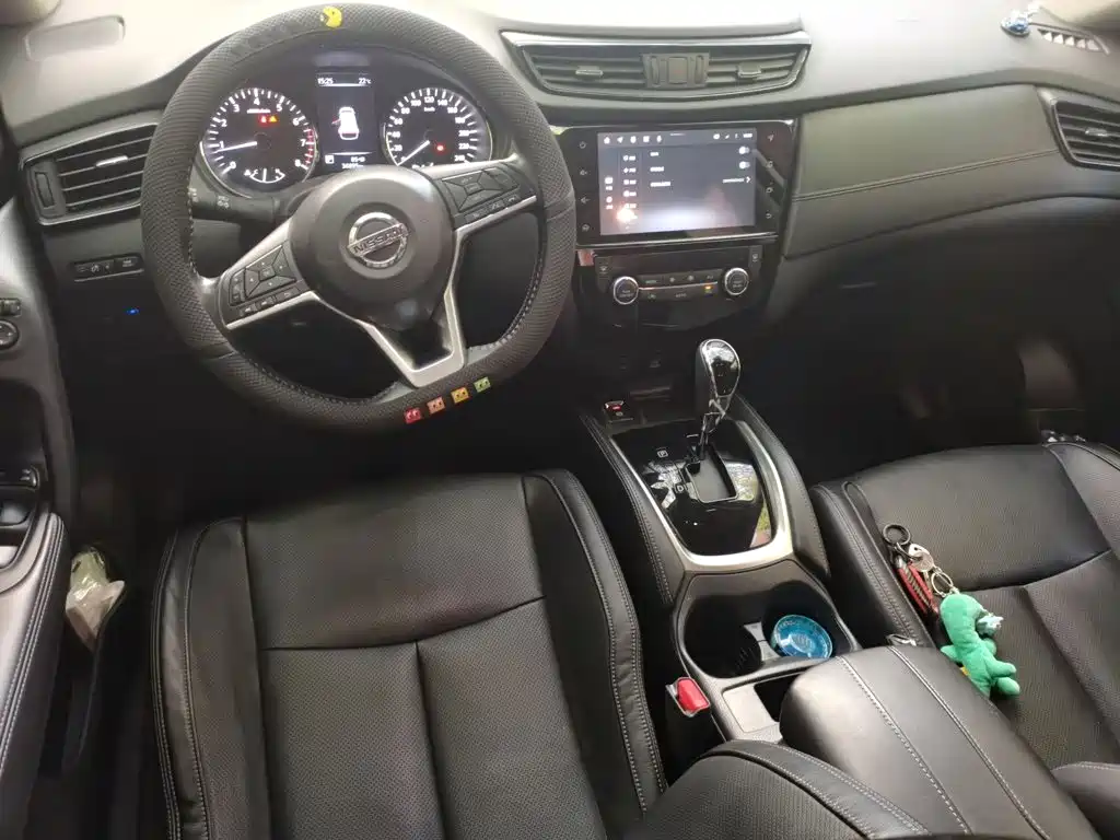 Nissan X-Trail — миниатюра 5