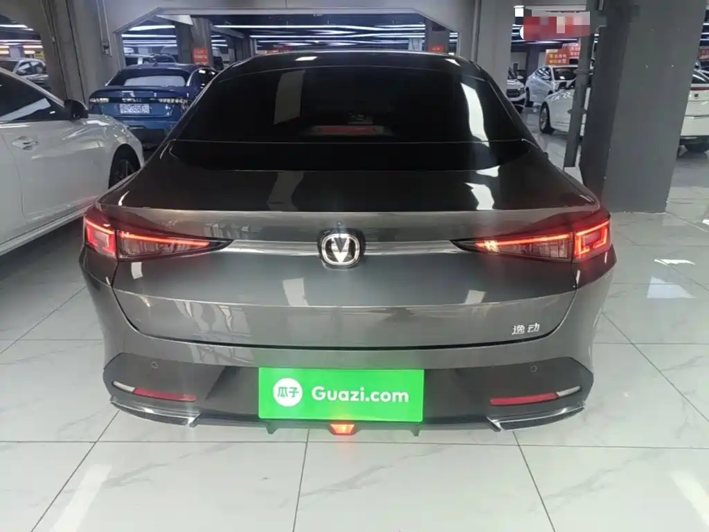 Changan Eado — миниатюра 6