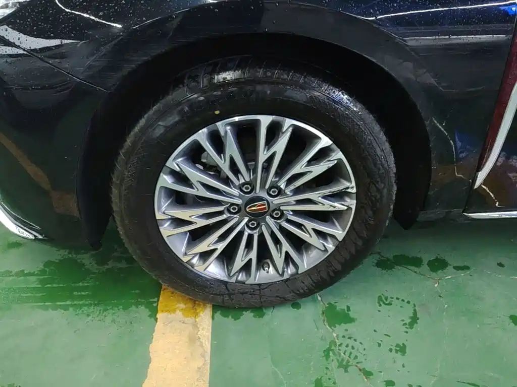 Hongqi Hongqi H5 — миниатюра 23