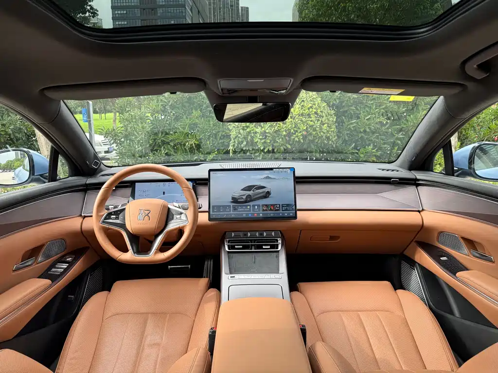BYD Han L — миниатюра 8