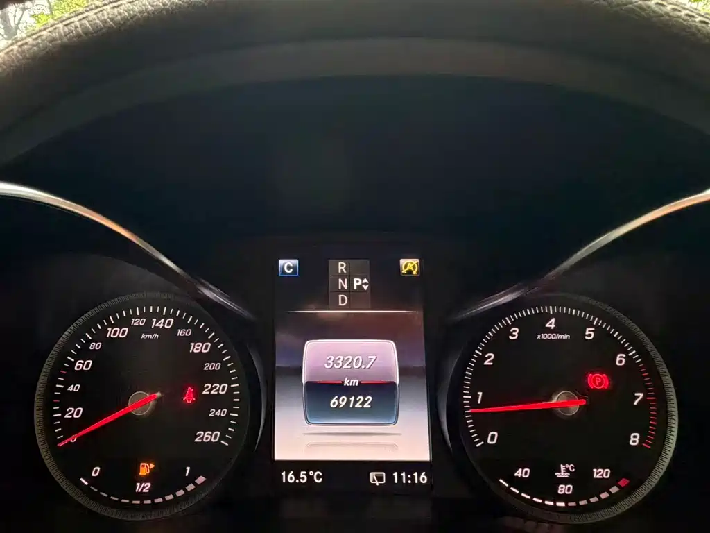 Mercedes-Benz GLC 2019 GLC 200 L 4MATIC