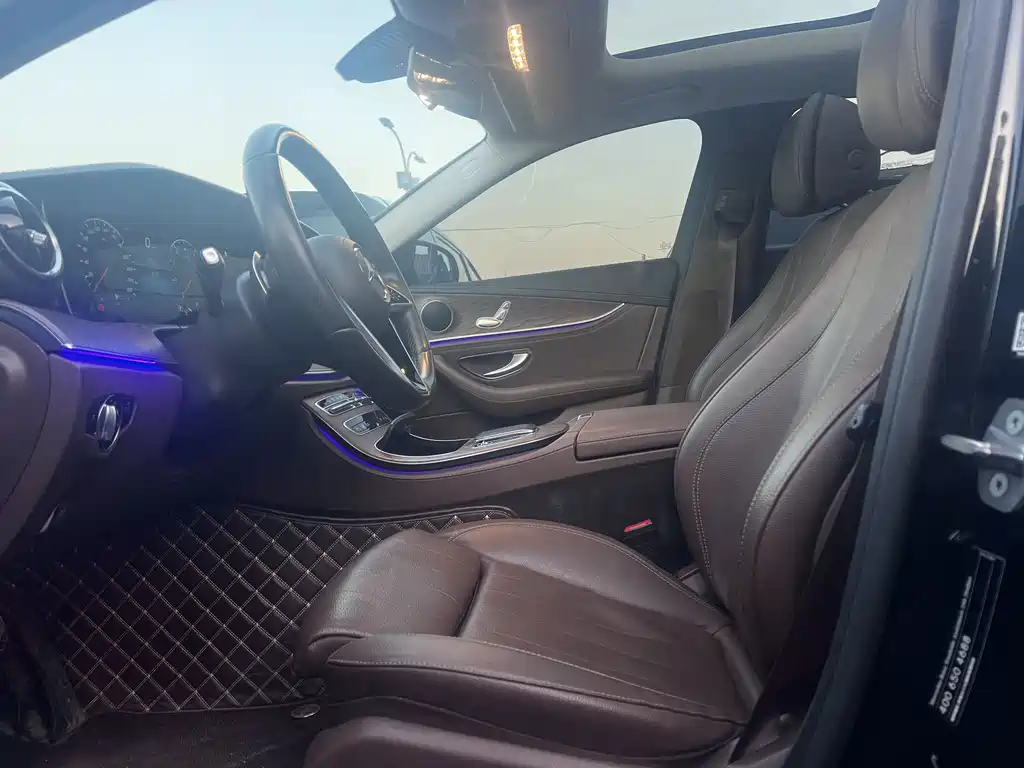 MERCEDES-BENZ E CLASS