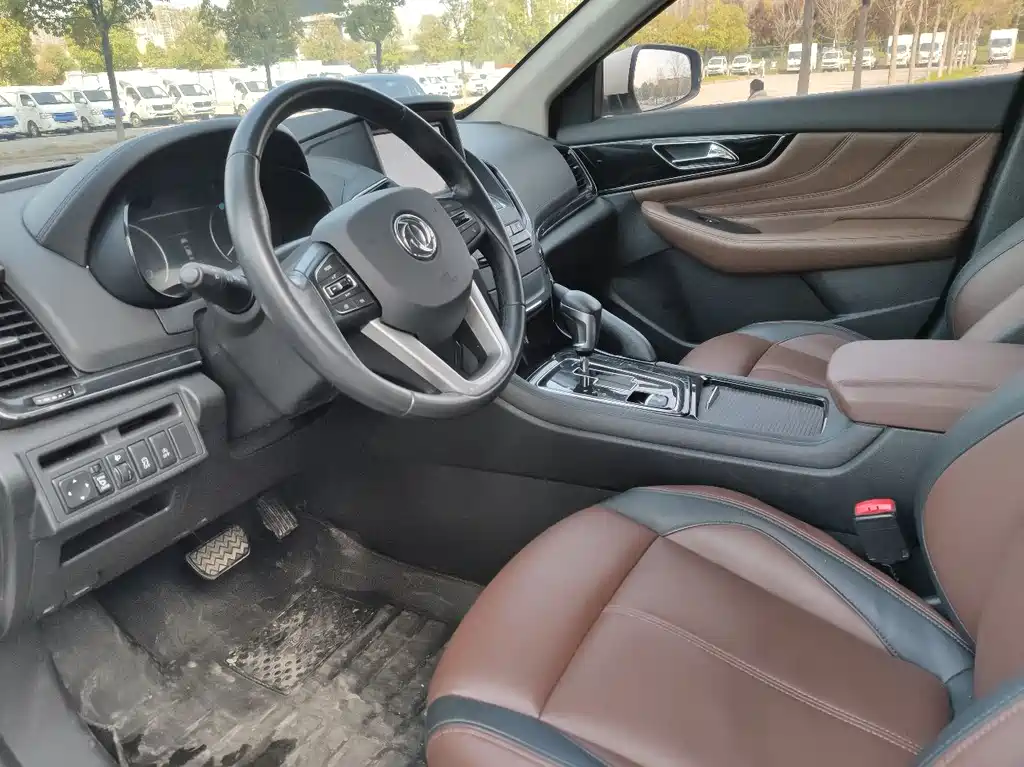 Dongfeng AX7 2018 1.6T AT Luxury