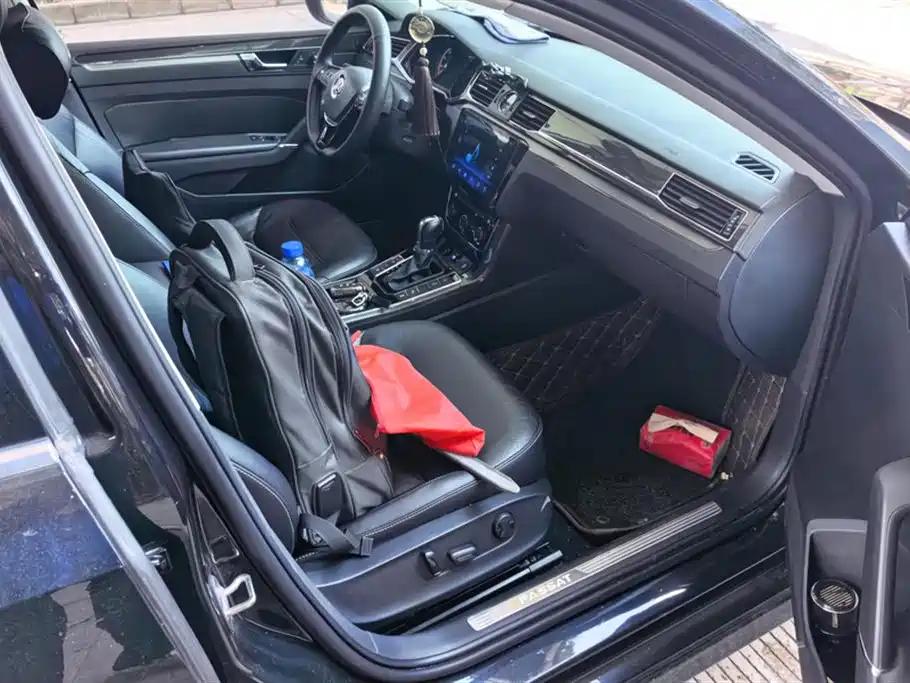 Volkswagen Passat 2016 330TSI DSG