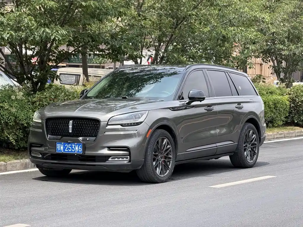 Lincoln Aviator 2021