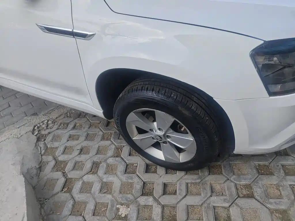 Skoda Yeti — миниатюра 24