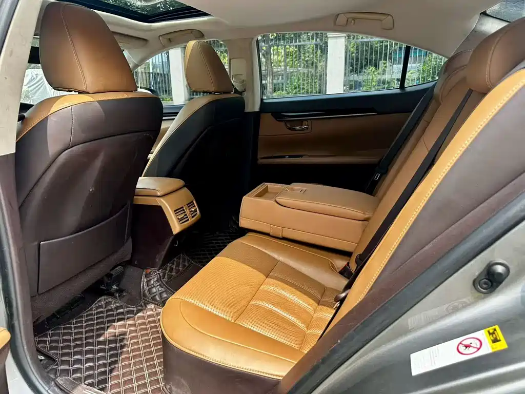 Lexus ES 2015 200 Elite