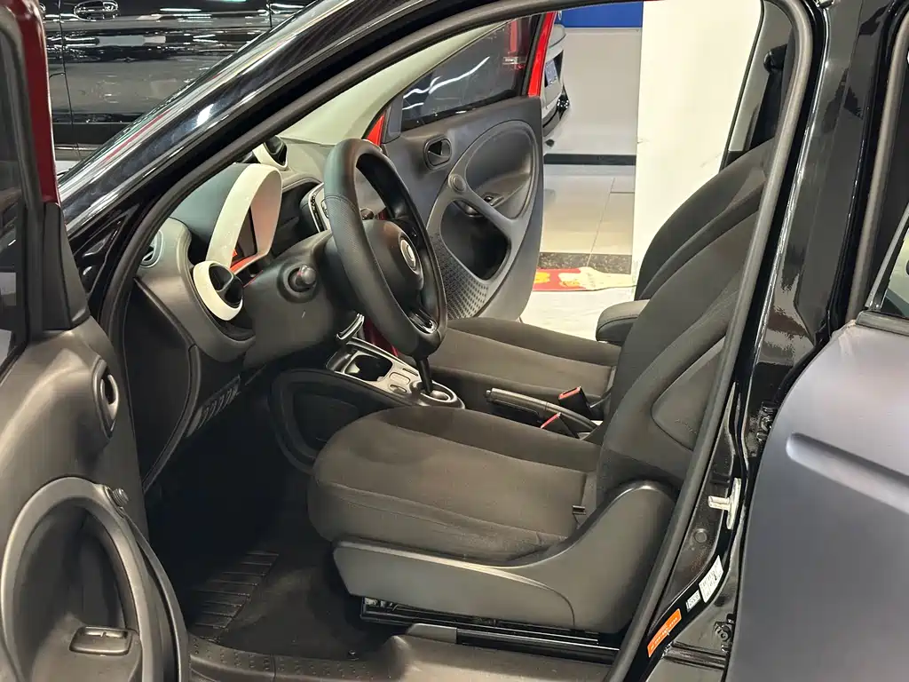 smart Smart Forfour — миниатюра 7