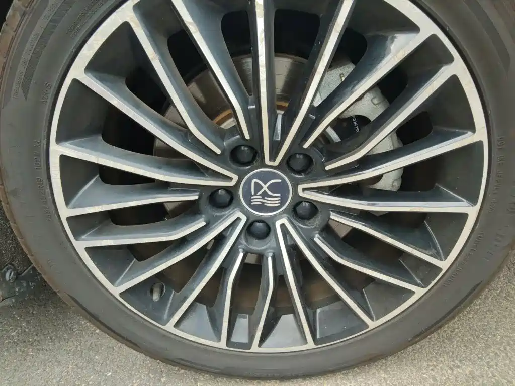 BYD Han — миниатюра 8