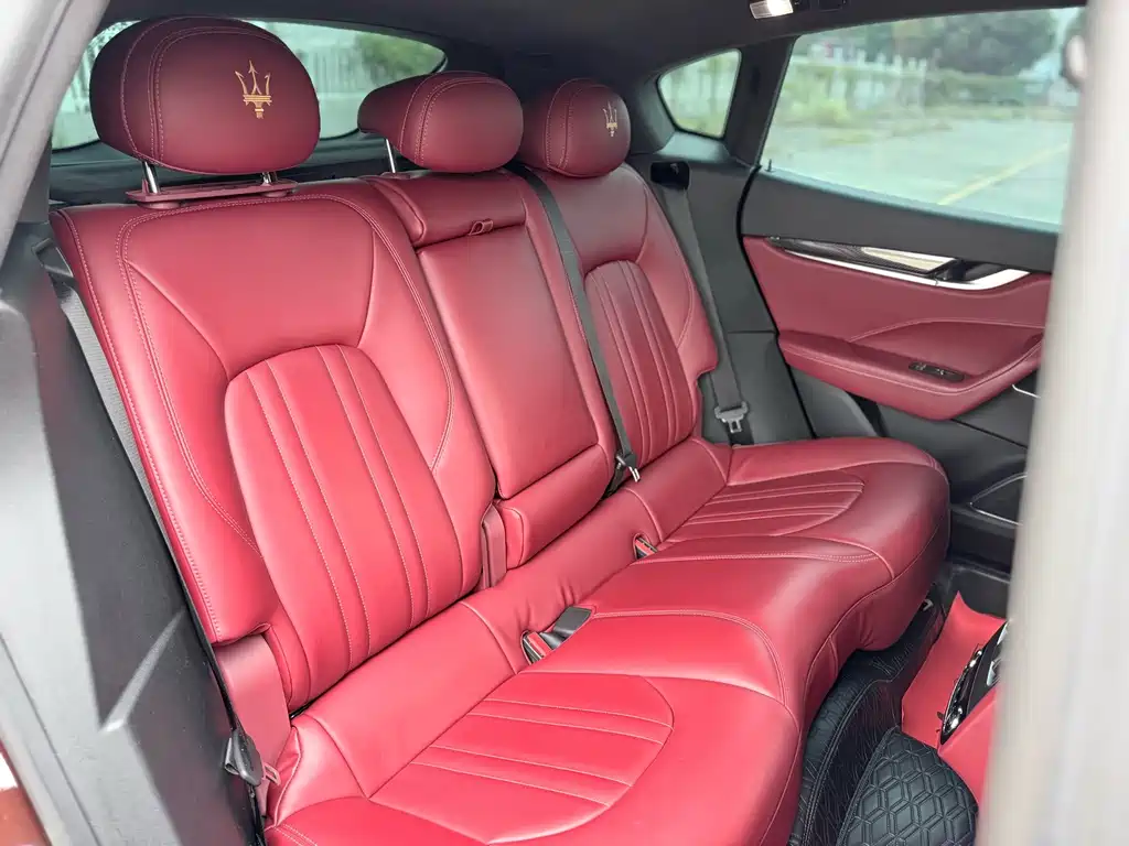 Maserati Levante — миниатюра 8