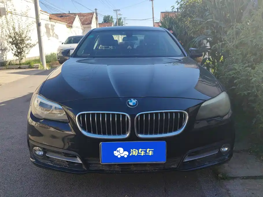 BMW 5 Series — миниатюра 2