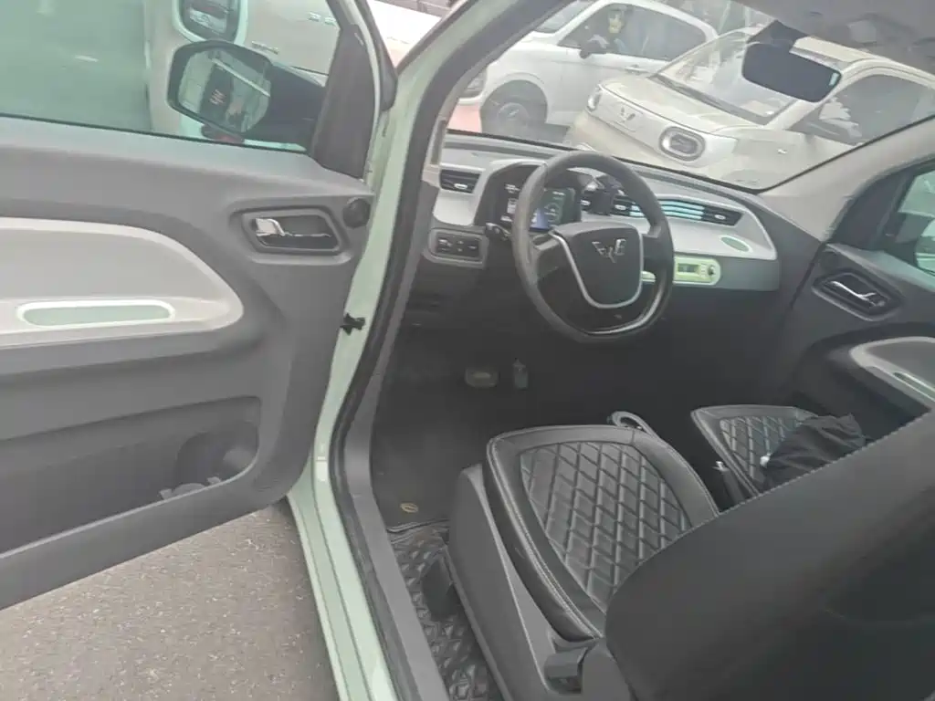 Wuling MINIEV — миниатюра 16