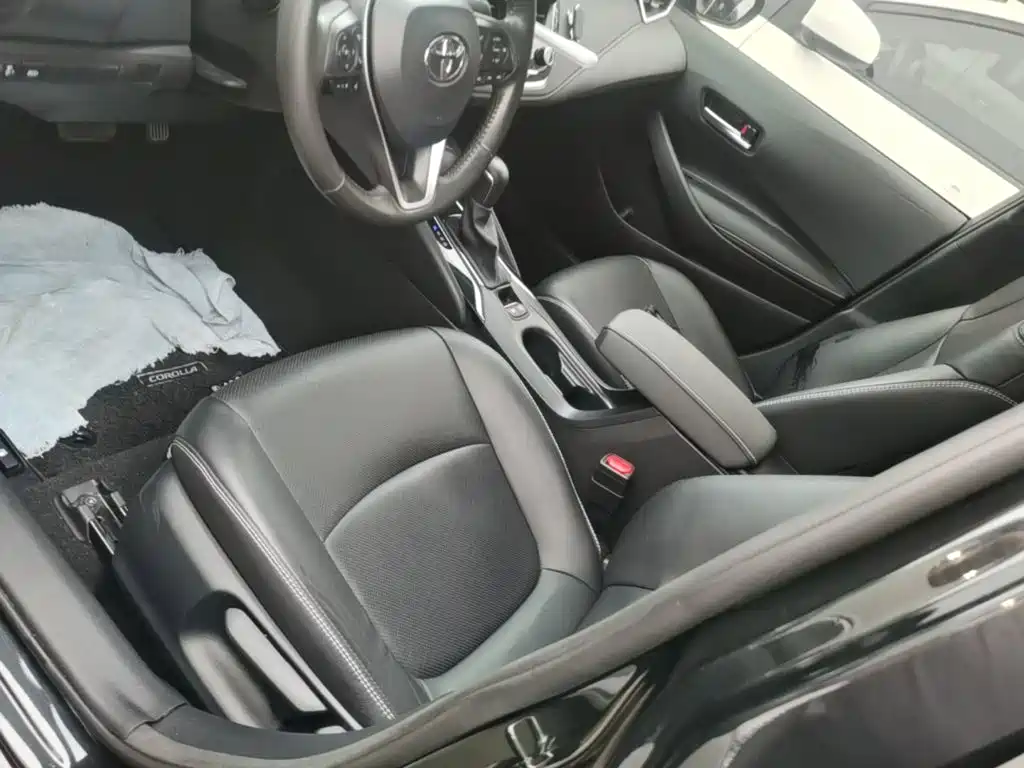 Toyota Corolla — миниатюра 15