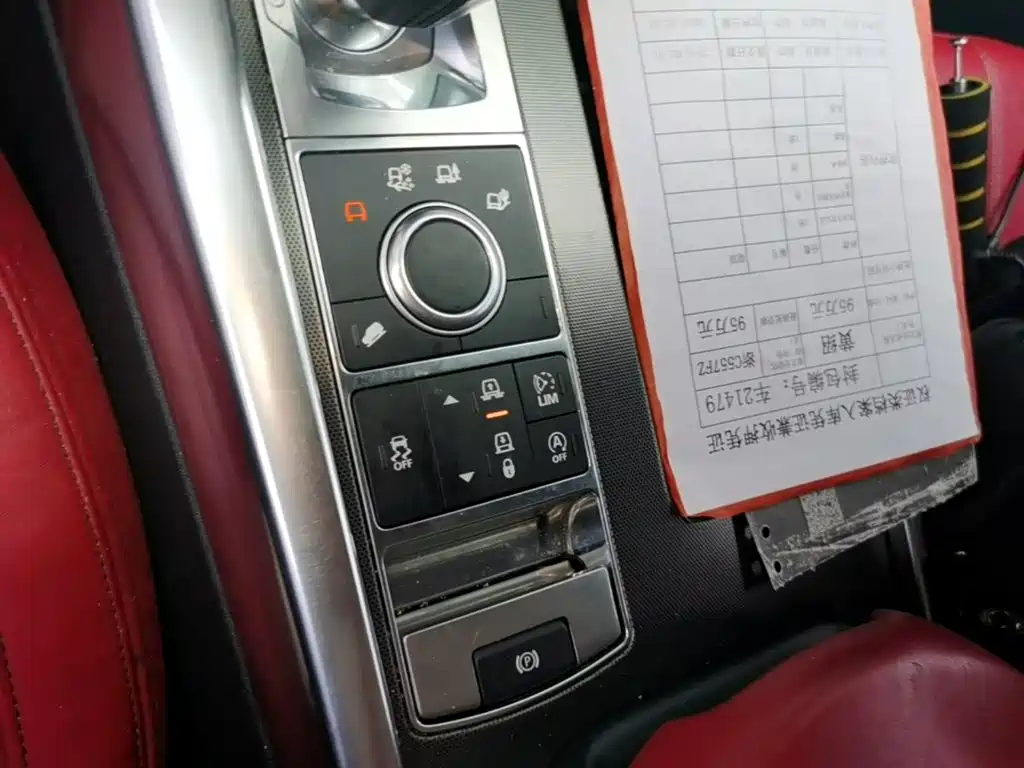 Land Rover Sport — миниатюра 13
