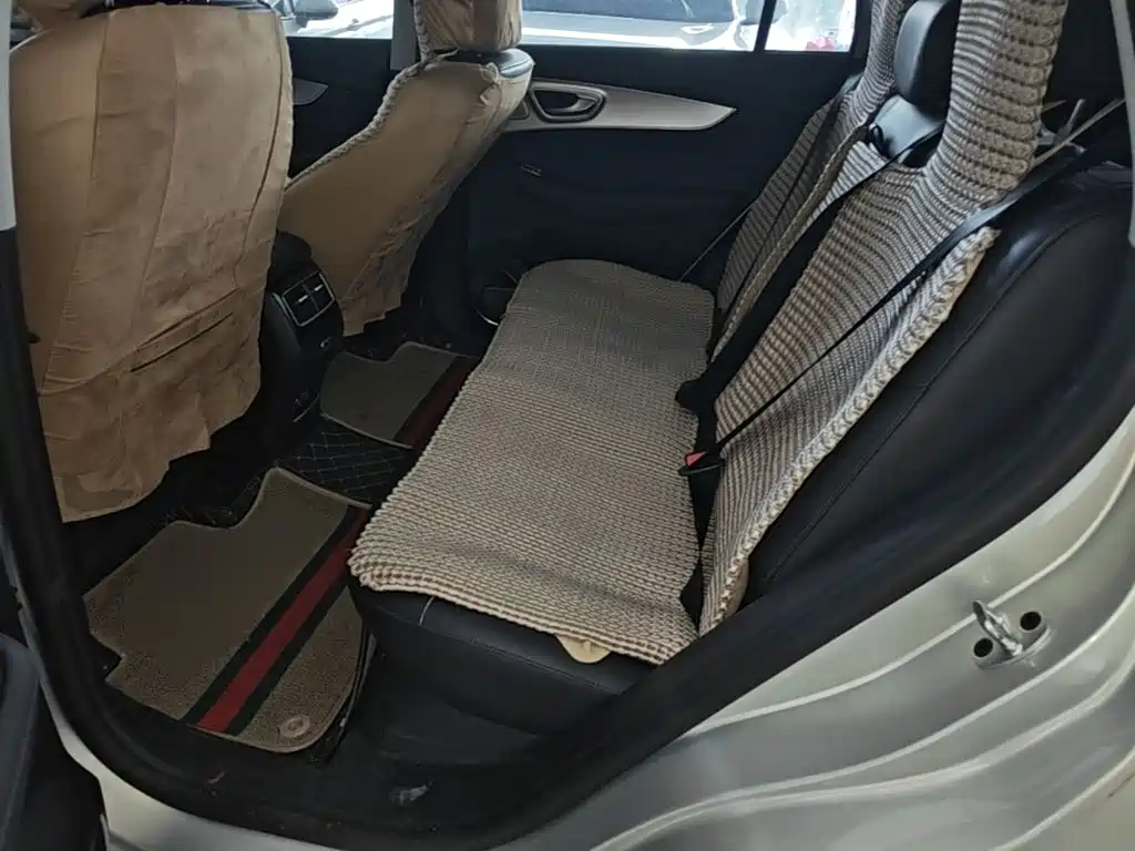 Roewe RX5 MAX — миниатюра 17
