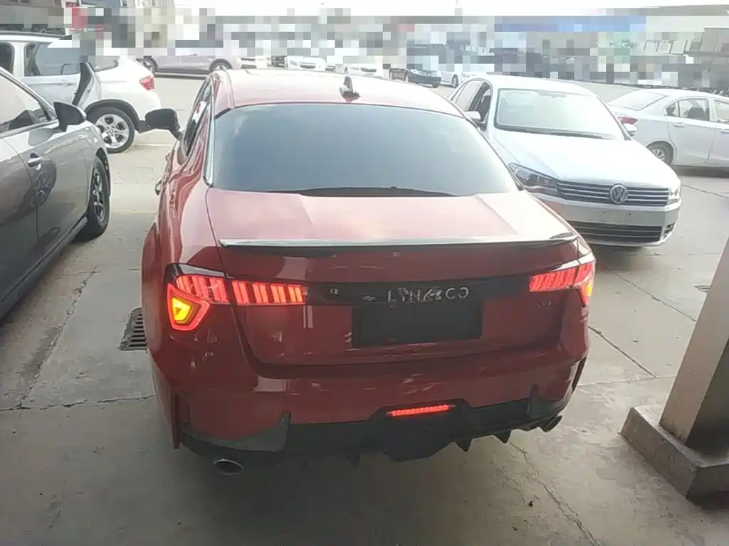 Lynk & Co 03 — миниатюра 6
