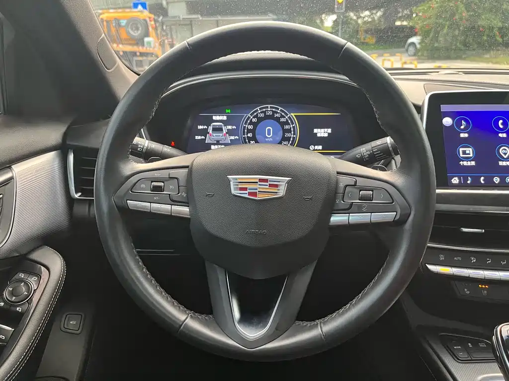 Cadillac CT5 — миниатюра 15