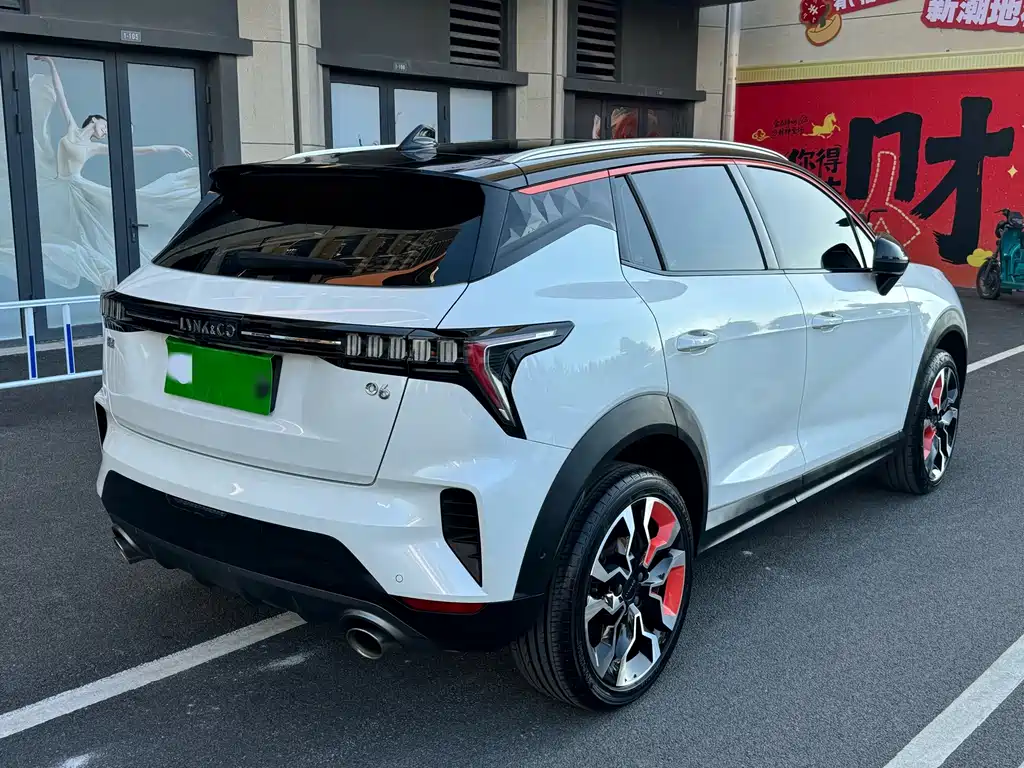 Lynk & Co 06 — миниатюра 5